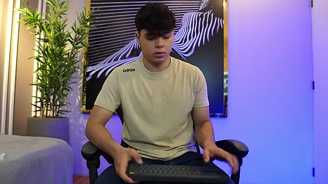 Ethan occonor online show from November 13, 12:48 pm