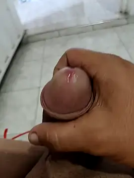 Snapshot of Exoticovergon chatting on March 8, 1:04 pm Exoticovergon online show from March 8, 1:04 pm