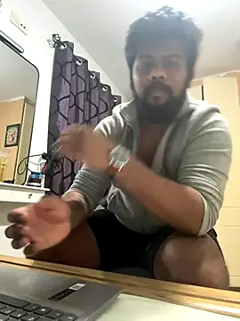 Snapshot of CrazyShashank chatting on November 3, 5:25 pm CrazyShashank online show from November 3, 5:25 pm