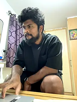 Snapshot of CrazyShashank chatting on November 7, 7:36 pm CrazyShashank online show from November 7, 7:36 pm