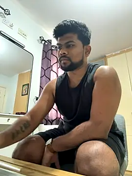 Snapshot of CrazyShashank chatting on November 9, 2:15 pm CrazyShashank online show from November 9, 2:15 pm