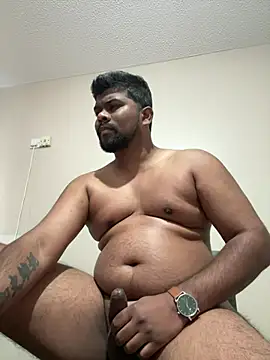 Snapshot of CrazyShashank chatting on May 24, 11:37 am CrazyShashank online show from May 24, 11:37 am