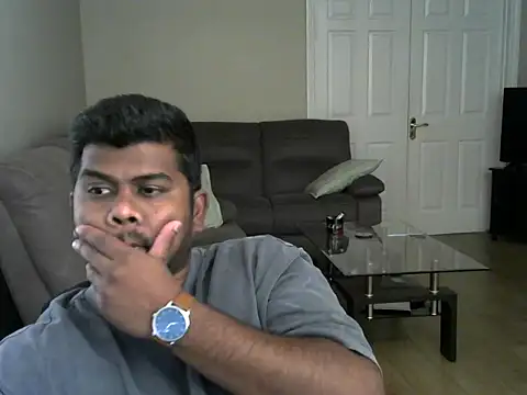 Snapshot of CrazyShashank chatting on July 31, 7:02 pm CrazyShashank online show from July 31, 7:02 pm