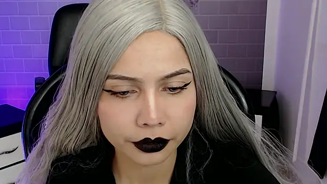 aleesha cameron02 online show from February 18, 8:38 pm