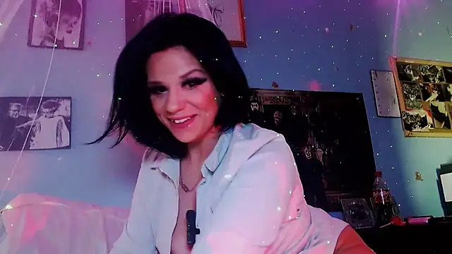 Snapshot of ovmilf chatting on February 26, 4:17 pm ovmilf online show from February 26, 4:17 pm