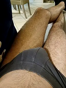 Snapshot of Giacomo-1990 chatting on July 8, 11:09 pm Giacomo-1990 online show from July 8, 11:09 pm