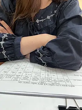 PhuongNhi21 online show from December 2, 1:33 am