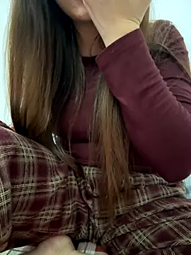 PhuongNhi21 online show from December 2, 2:56 pm