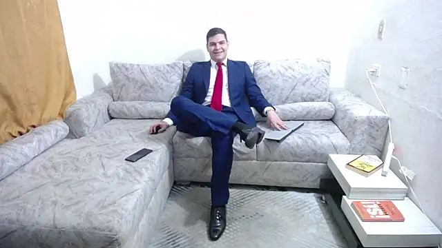 Victor Maitland online show from January 7, 3:53 am