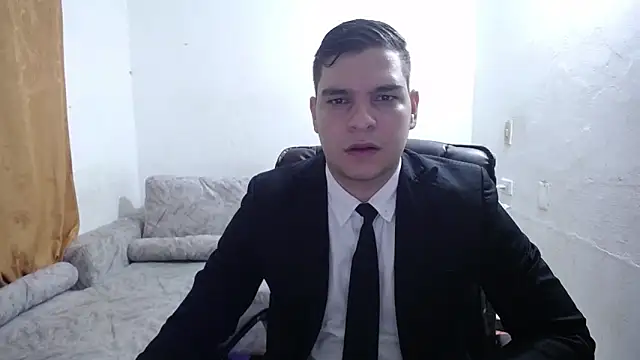 Snapshot of Victor_Maitland chatting on May 7, 7:52 pm Victor Maitland online show from May 7, 7:52 pm