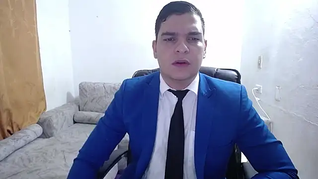 Snapshot of Victor_Maitland chatting on May 21, 7:10 pm Victor Maitland online show from May 21, 7:10 pm