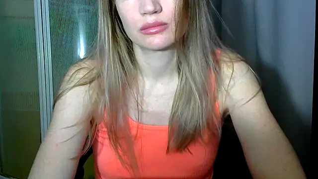 JessFoxxx online show from March 9, 3:21 am