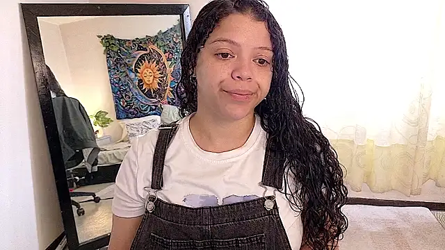 Snapshot of Amanda_sweet chatting on June 22, 2:14 pm Amanda sweet online show from June 22, 2:14 pm