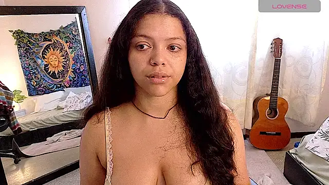 Snapshot of Amanda_sweet chatting on July 7, 2:21 pm Amanda sweet online show from July 7, 2:21 pm