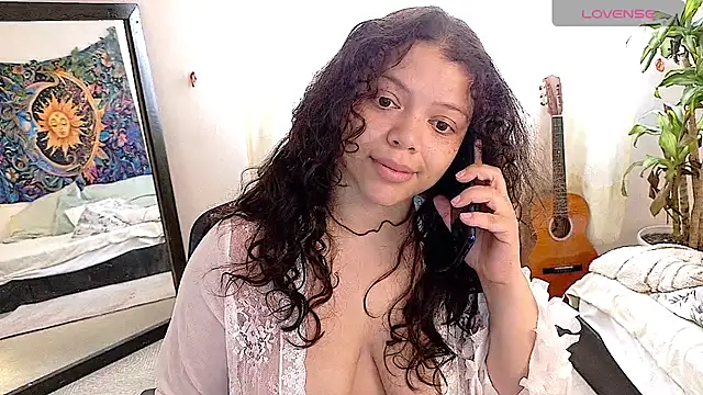 Snapshot of Amanda_sweet chatting on July 29, 2:37 pm Amanda sweet online show from July 29, 2:37 pm