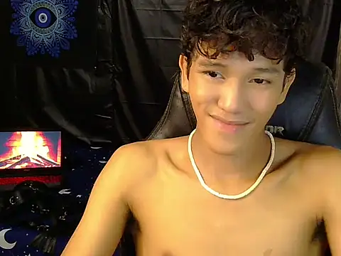 kenbigcockxx online show from February 7, 12:42 pm