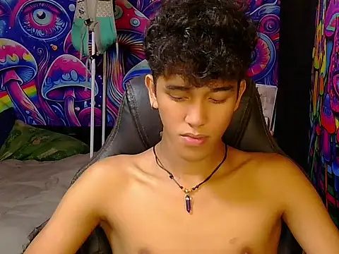 kenbigcockxx online show from May 24, 5:34 am