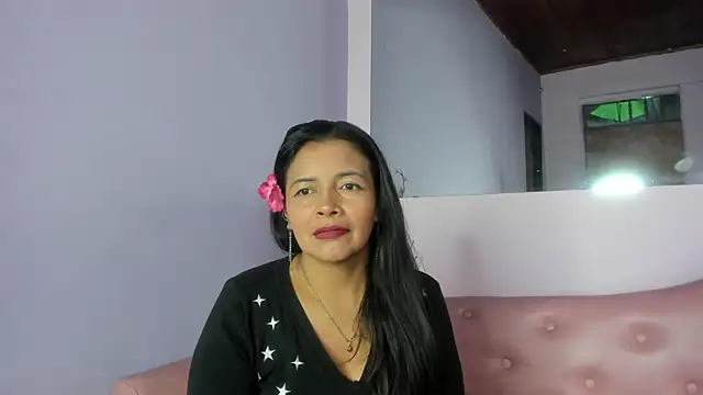 Snapshot of DianaOchoa_ chatting on September 13, 2:55 am DianaOchoa online show from September 13, 2:55 am