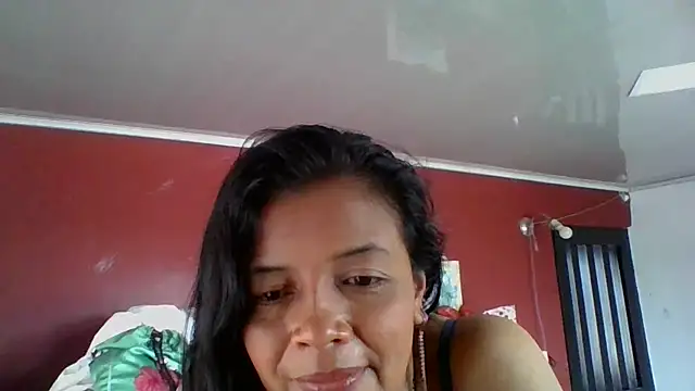 Snapshot of DianaOchoa_ chatting on September 17, 7:37 pm DianaOchoa online show from September 17, 7:37 pm