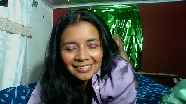 Snapshot of DianaOchoa_ chatting on October 17, 4:26 am DianaOchoa online show from October 17, 4:26 am