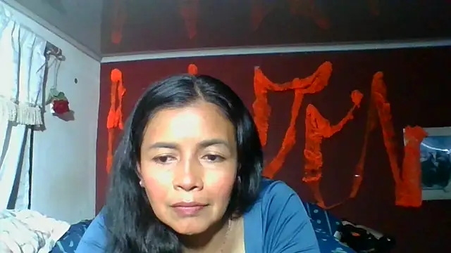 Snapshot of DianaOchoa_ chatting on October 25, 3:14 am DianaOchoa online show from October 25, 3:14 am