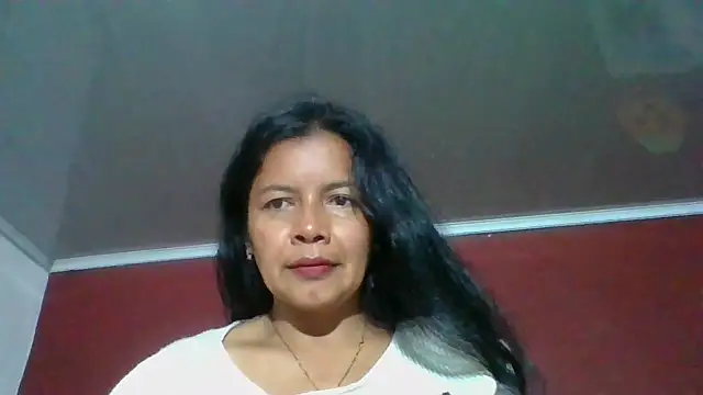 Snapshot of DianaOchoa_ chatting on November 5, 9:42 am DianaOchoa online show from November 5, 9:42 am