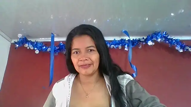Snapshot of DianaOchoa_ chatting on November 18, 12:31 pm DianaOchoa online show from November 18, 12:31 pm