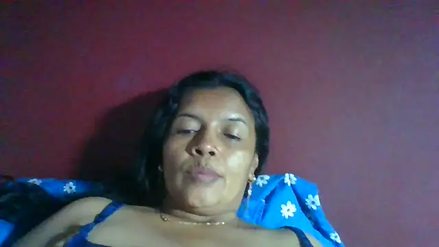 Snapshot of DianaOchoa_ chatting on June 5, 3:46 am DianaOchoa online show from June 5, 3:46 am