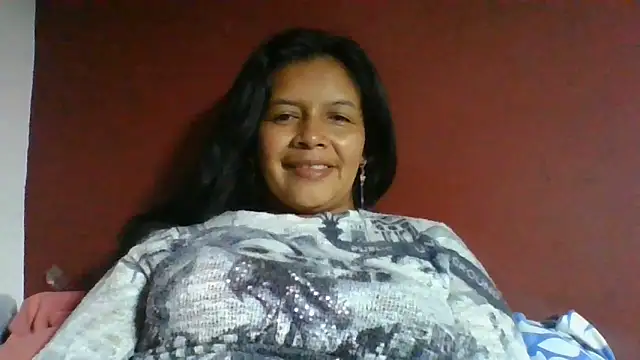 Snapshot of DianaOchoa_ chatting on June 8, 4:35 am DianaOchoa online show from June 8, 4:35 am