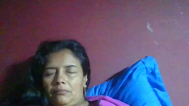 DianaOchoa  online show from June 25, 8:30 am