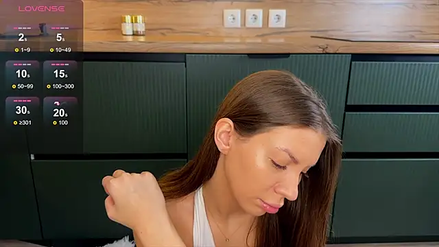 Rebel Angel  online show from December 19, 1:51 pm