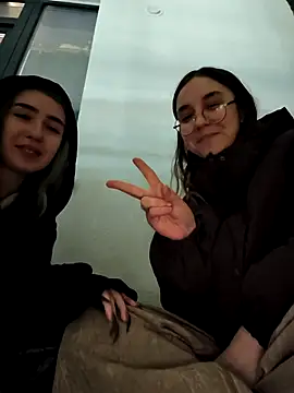 Snapshot of ameliameadd chatting on April 10, 7:07 pm ameliameadd online show from April 10, 7:07 pm