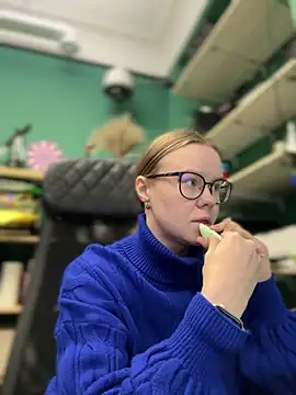  CherryBloom  online show from September 25, 8:29 am