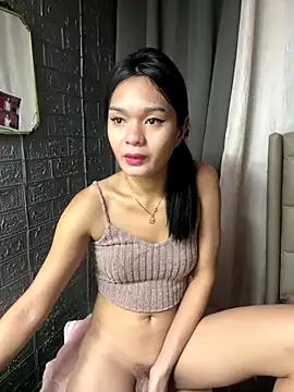 yourlovingperlita69 online show from December 16, 1:49 pm