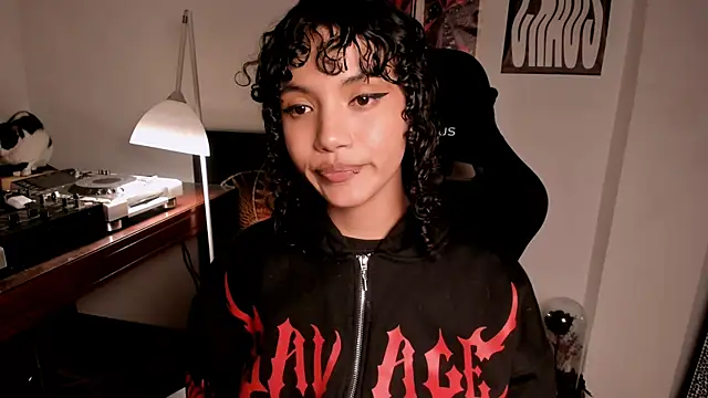 Nati     online show from February 18, 3:19 pm