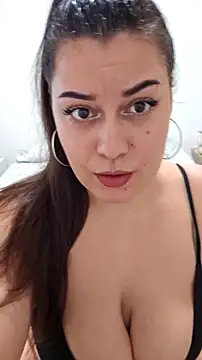 Snapshot of Larissa4U chatting on October 24, 12:56 pm Larissa4U online show from October 24, 12:56 pm