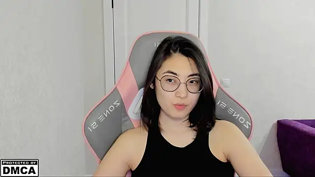 Snapshot of MeilideQian1 chatting on November 2, 3:03 pm MeilideQian1 online show from November 2, 3:03 pm