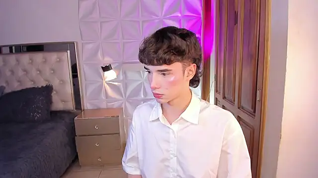 austin rouse online show from February 14, 8:38 pm