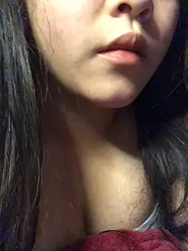 Snapshot of Tiiahpu chatting on November 28, 9:28 pm Tiiahpu online show from November 28, 9:28 pm