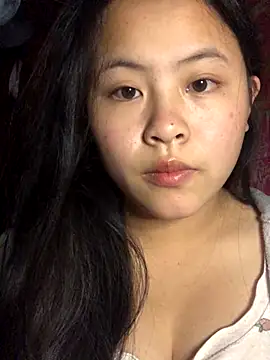 Snapshot of Tiiahpu chatting on December 13, 9:31 pm Tiiahpu online show from December 13, 9:31 pm