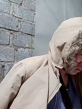 jienrrr online show from March 14, 2:28 am