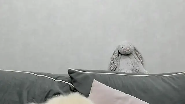 Sarah keyy online show from January 10, 7:37 pm