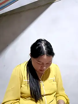 yoowwmr online show from October 26, 1:17 pm