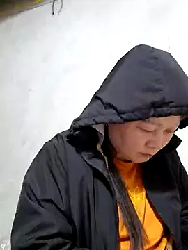 yoowwmr online show from November 29, 1:58 pm