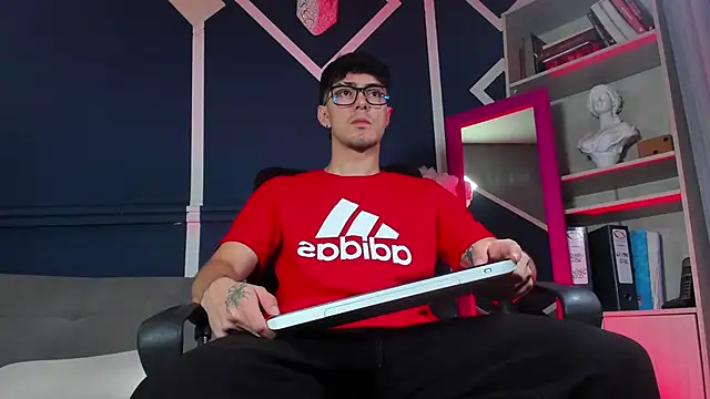 etham wolf  online show from December 17, 1:17 pm