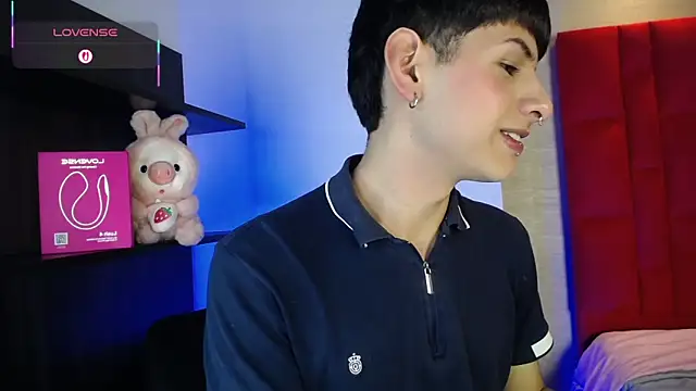 Ezra Storm online show from October 25, 4:42 am