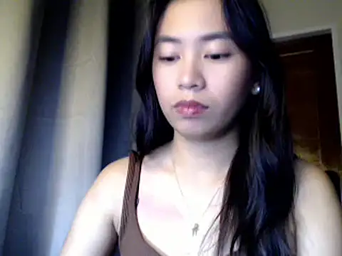 Snapshot of candycrushyyy chatting on October 13, 7:03 pm candycrushyyy online show from October 13, 7:03 pm