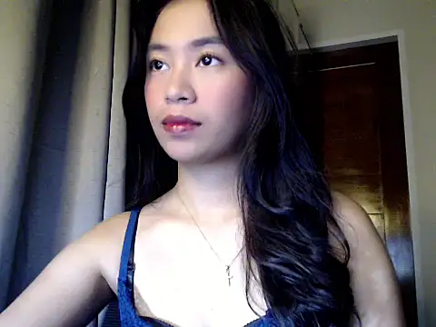 Snapshot of candycrushyyy chatting on October 15, 10:48 am candycrushyyy online show from October 15, 10:48 am