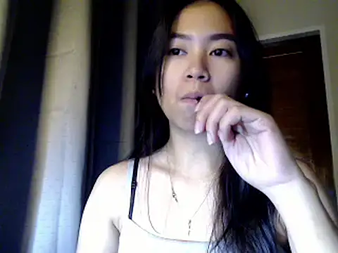 Snapshot of candycrushyyy chatting on October 17, 9:50 pm candycrushyyy online show from October 17, 9:50 pm