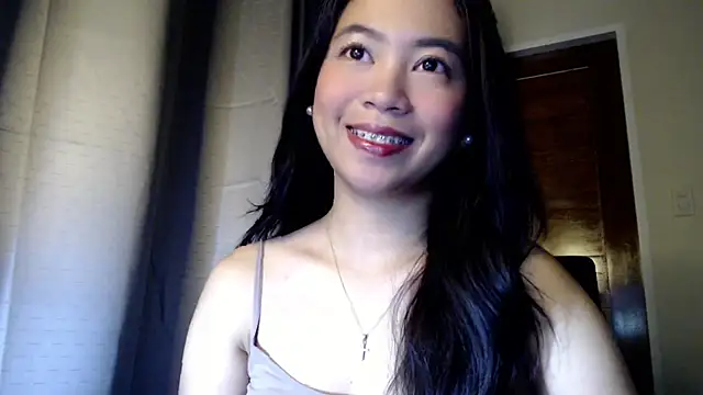 Snapshot of candycrushyyy chatting on October 22, 10:09 pm candycrushyyy online show from October 22, 10:09 pm